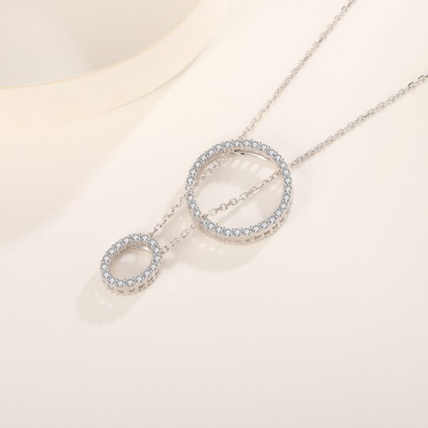 oval in a circle diamond necklace