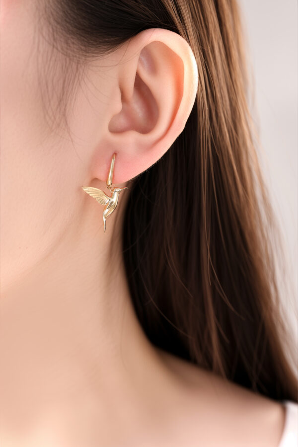 hummingbird earring