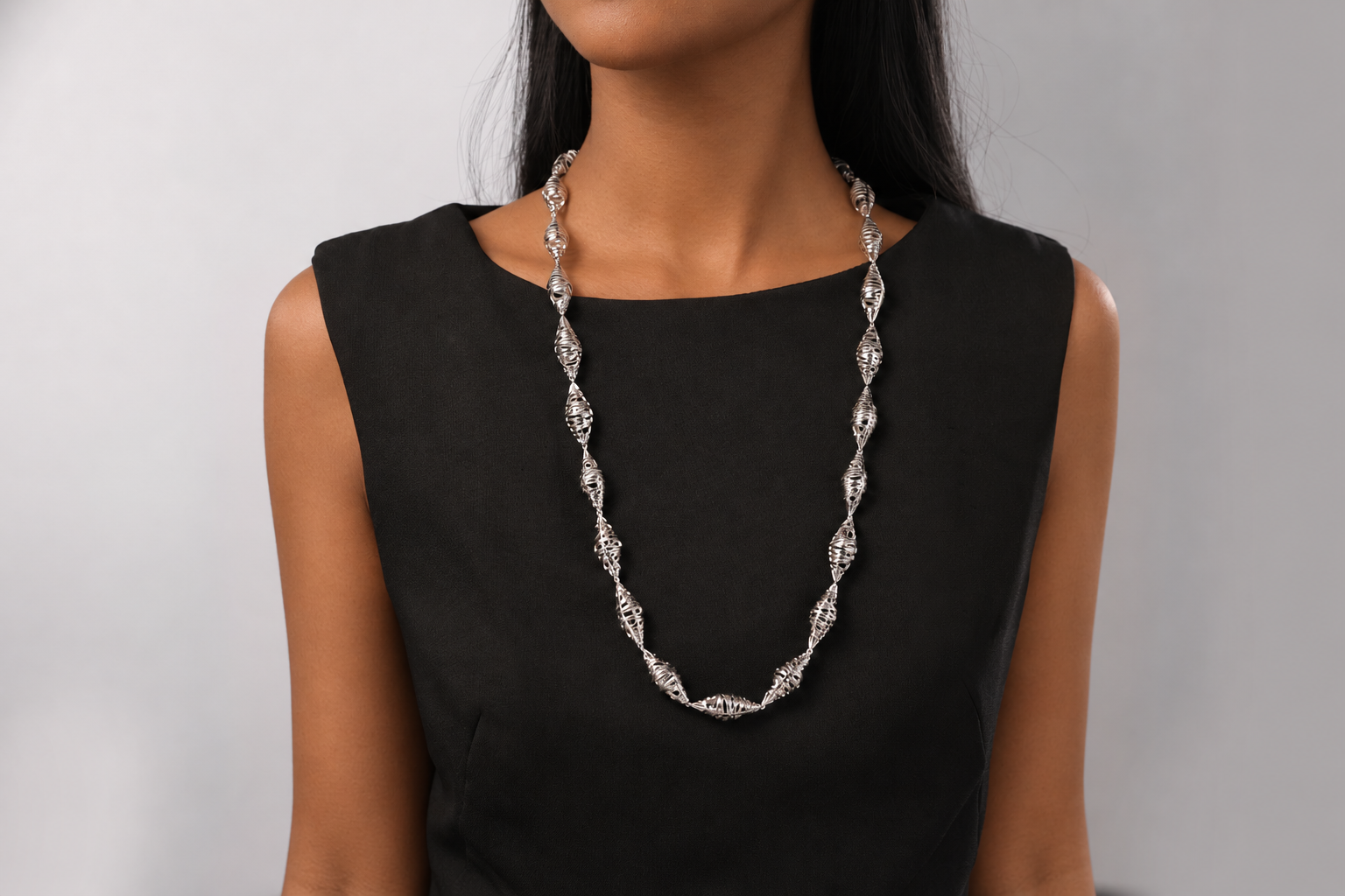 Spinning Jamaica Link Necklace